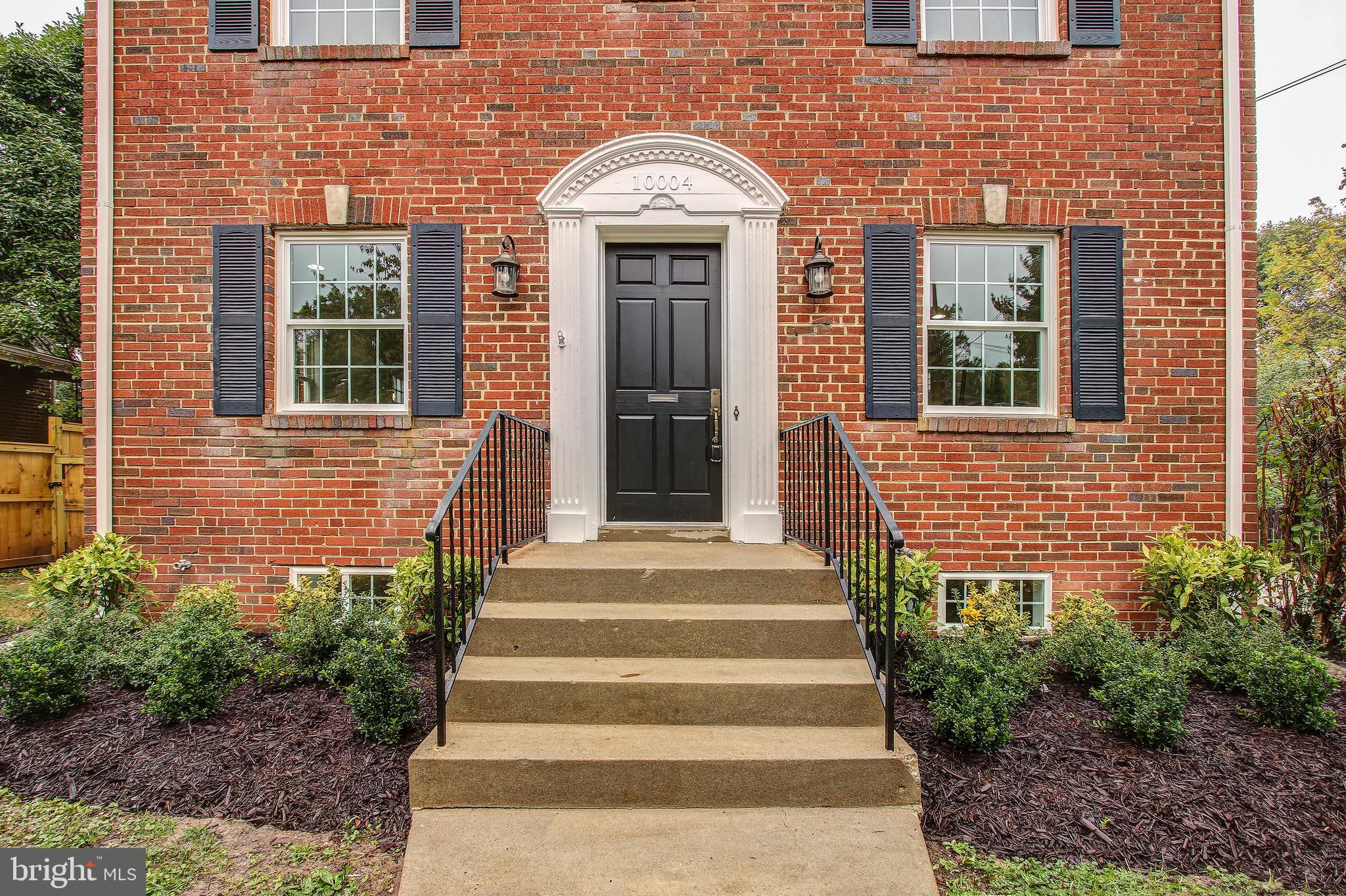 10004 Quinby Street Silver Spring, MD 20901 - Photo 4 of 40 Brick colonial