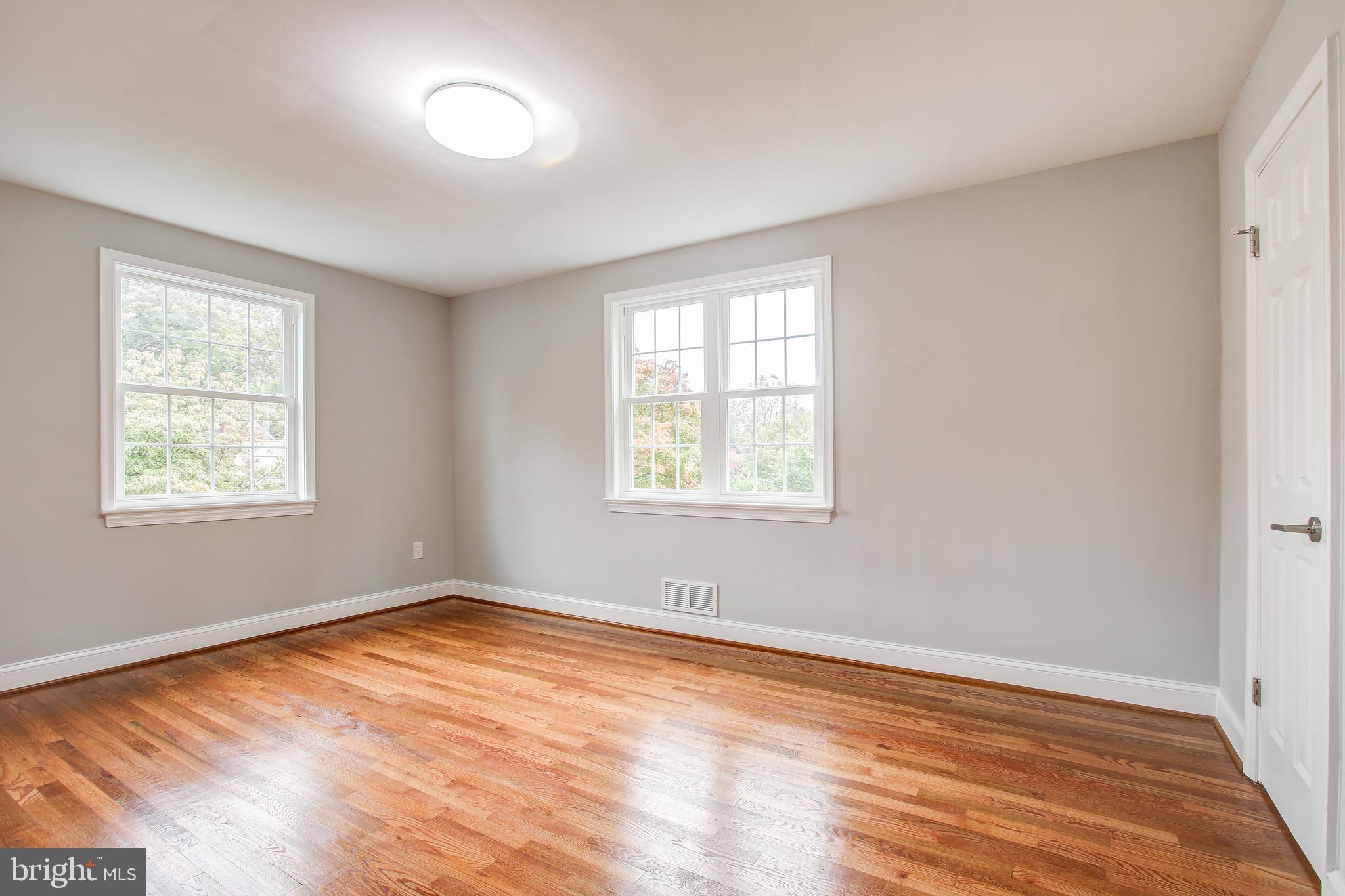 10004 Quinby Street Silver Spring, MD 20901 - Photo 30 of 40 Upper level bedroom #2