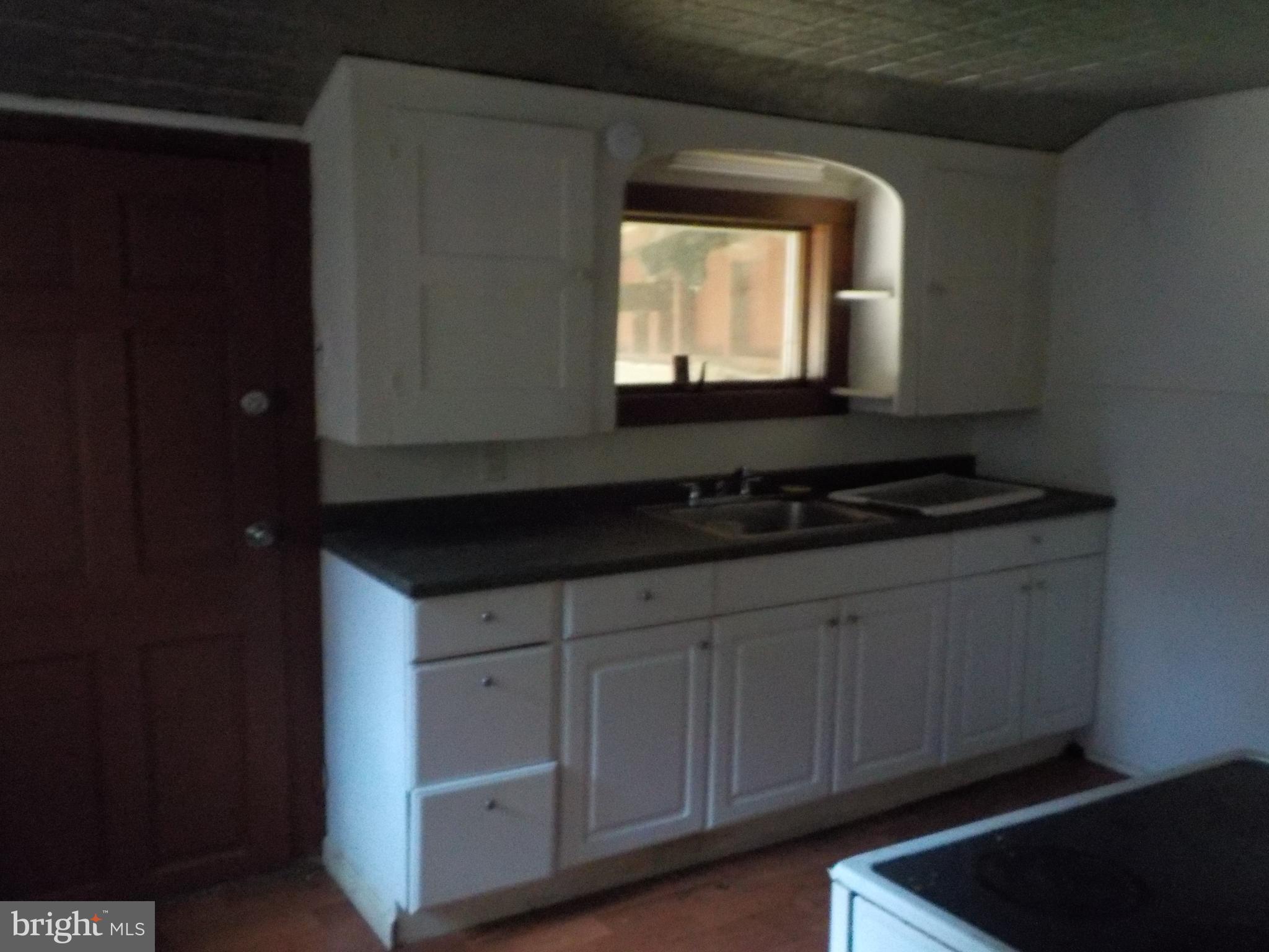 79 Walnut Street Salem, NJ 08079 - Photo 6 of 14 Gallery Image 6