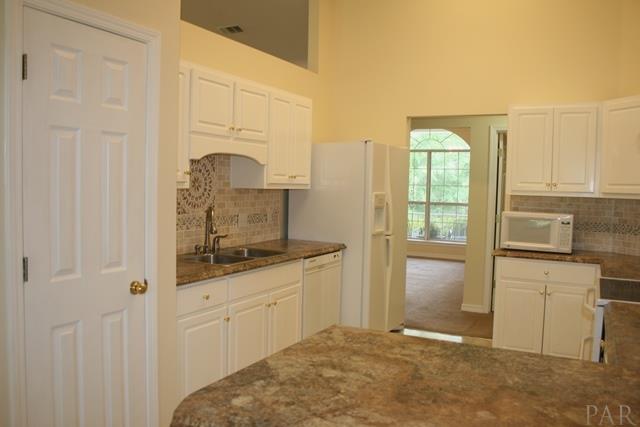 438 Turnberry Road Cantonment, FL 32533 - Photo 13 of 30 Gallery Image 13