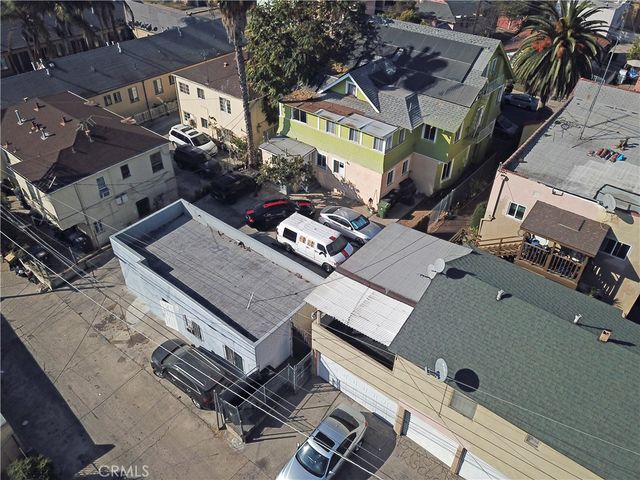 $899,900 | 216 South Lake Street, Los Angeles, CA 90057
