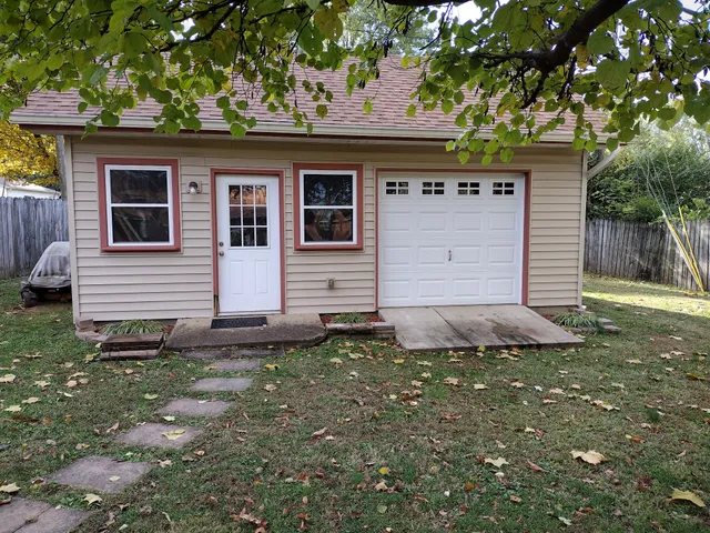 $345,000 | 204 Park Lane, Clarksville, TN 37042