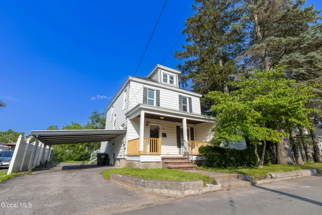 $2,500 | 465 Bruno Street, Schenectady, NY 12306