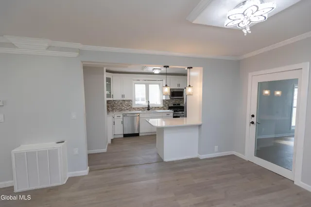 $2,500 | 465 Bruno Street, Schenectady, NY 12306