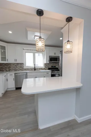 $2,500 | 465 Bruno Street, Schenectady, NY 12306