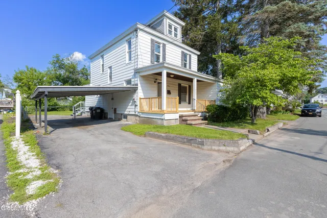 $2,500 | 465 Bruno Street, Schenectady, NY 12306