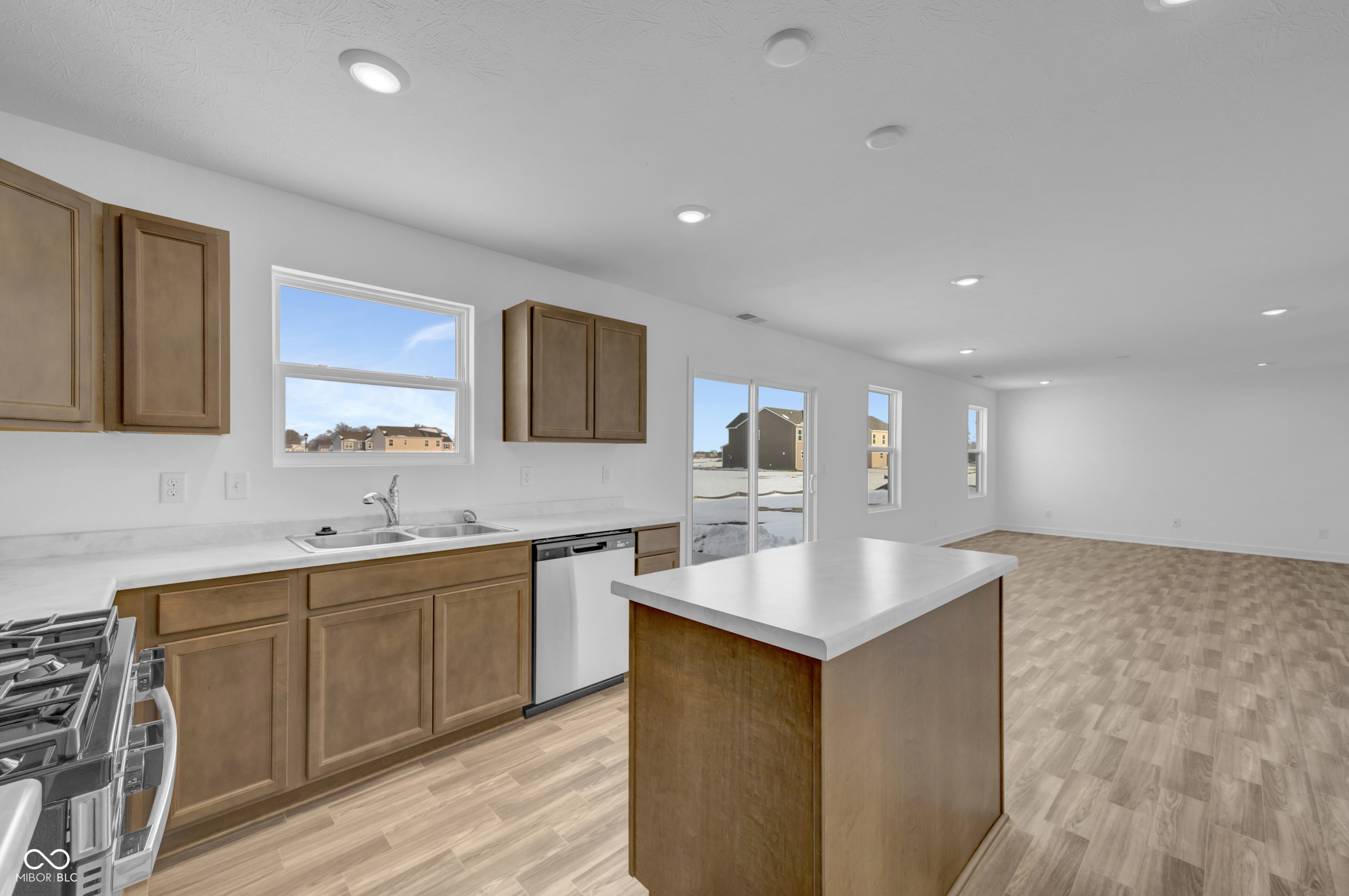 3923 Quinn Road Indianapolis, IN 46239 - Photo 3 of 17