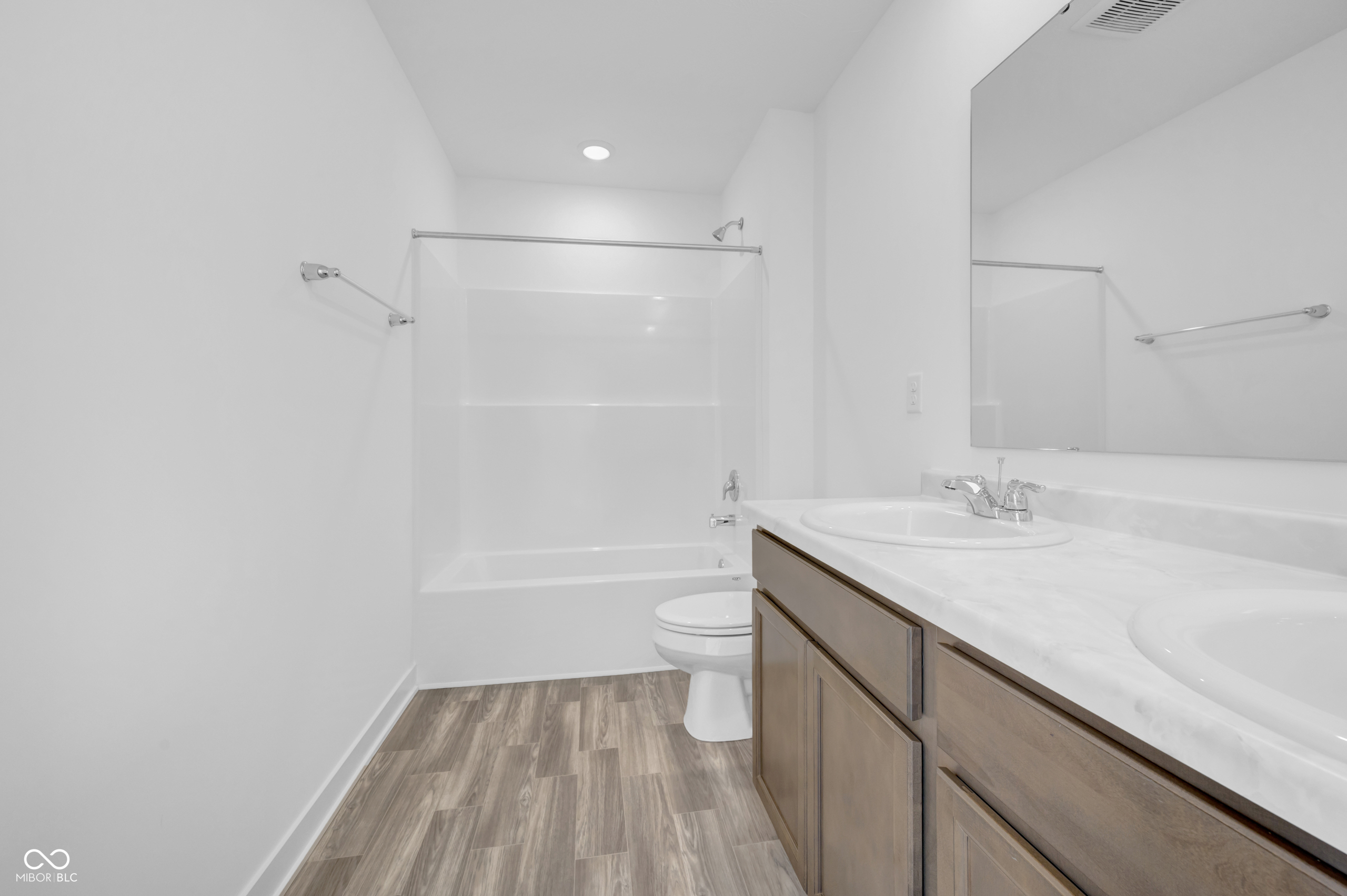 3923 Quinn Road Indianapolis, IN 46239 - Photo 6 of 17