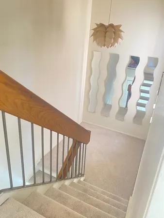 $279,000 | 1620 Waxwing Court, Schaumburg, IL 60173