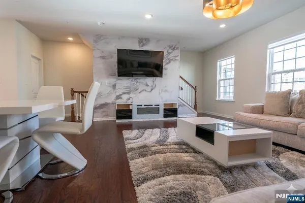 $4,975 | 78 Landmark Lane, Unit 78, Fair Lawn, NJ 07410