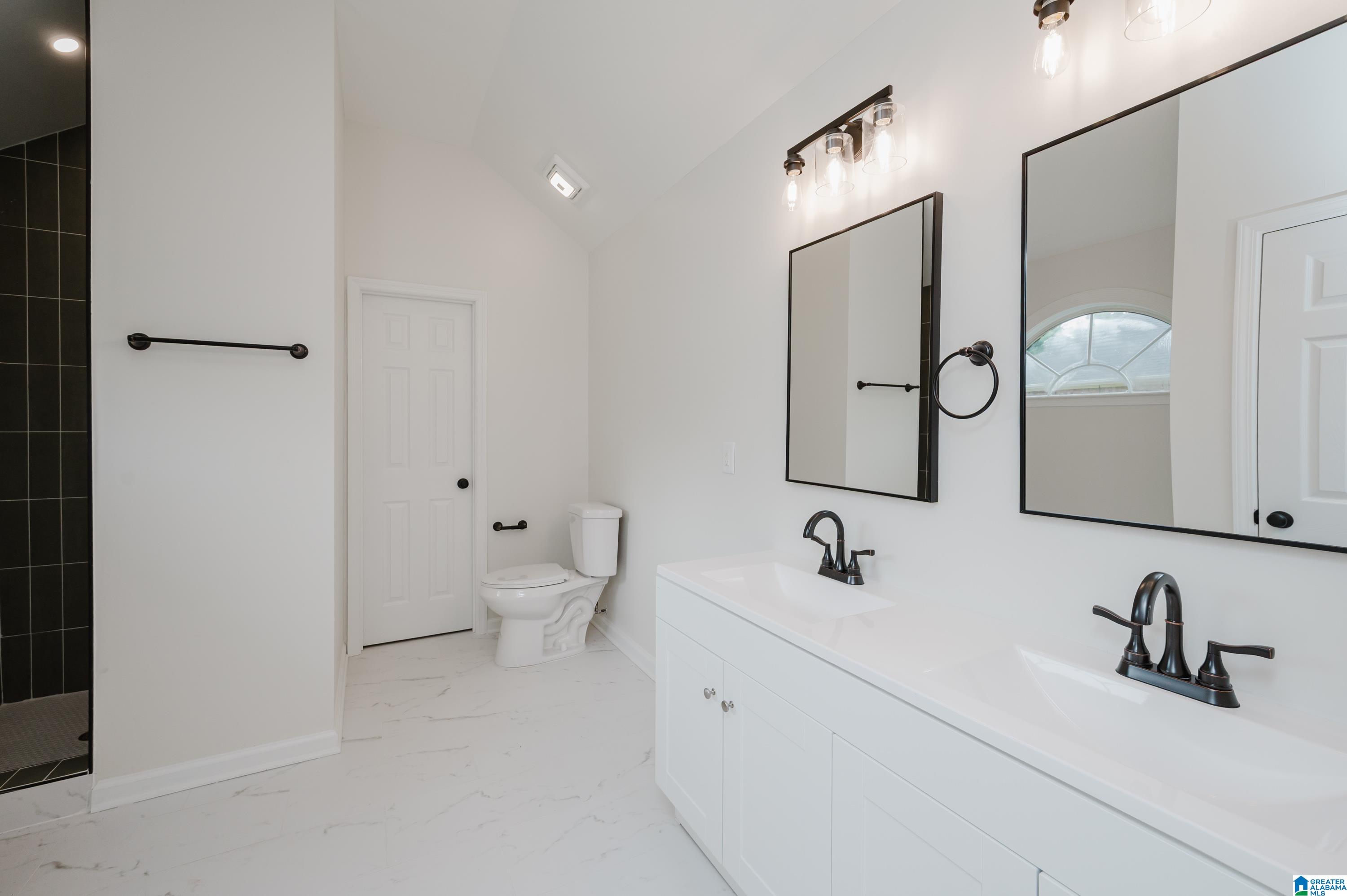 232 Silverstone Lane Alabaster, AL 35007 - Photo 22 of 43