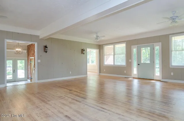 $2,375 | 2120 Old Winter Park Road, Wilmington, NC 28405