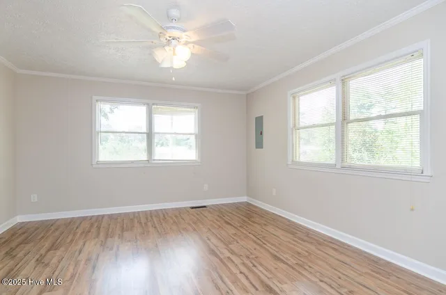 $2,375 | 2120 Old Winter Park Road, Wilmington, NC 28405