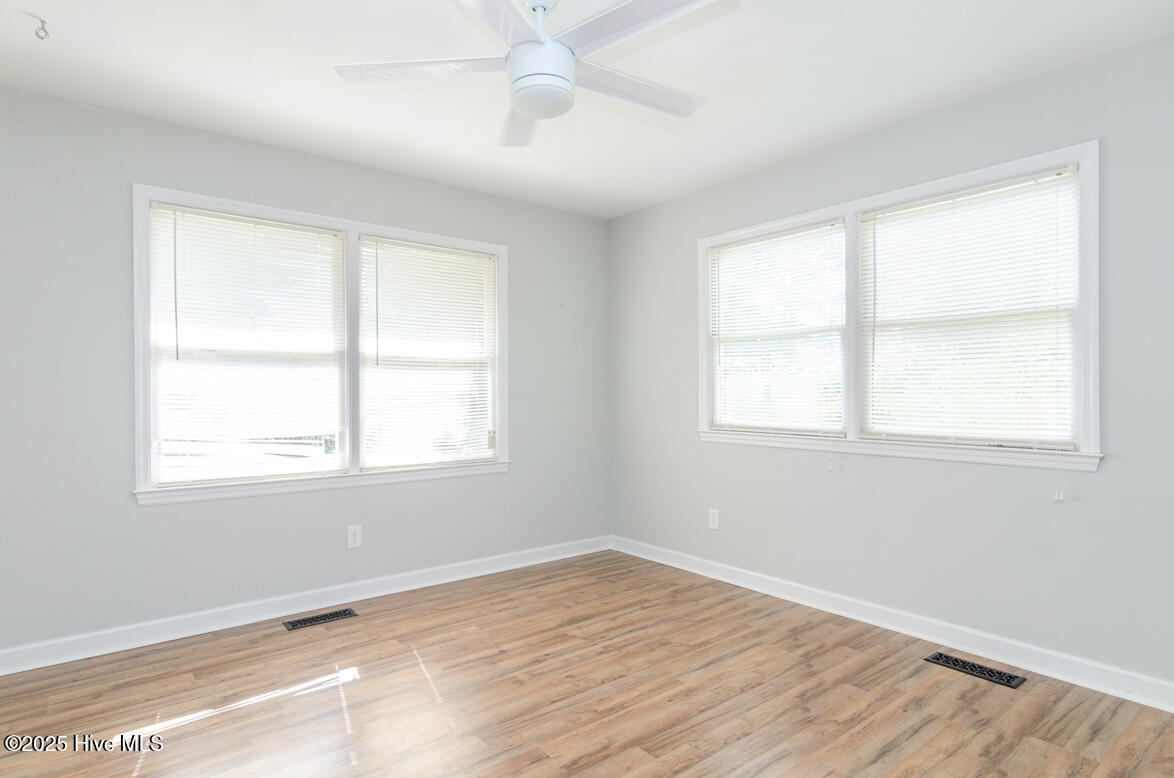 2120 Old Winter Park Road Wilmington, NC 28405 - Photo 22 of 31 2120 Old Winterpark-29