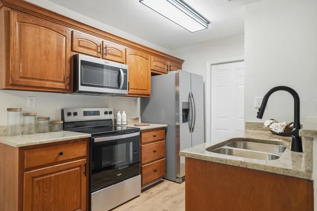 $209,900 | 420 Williams Avenue, Crestview, FL 32539