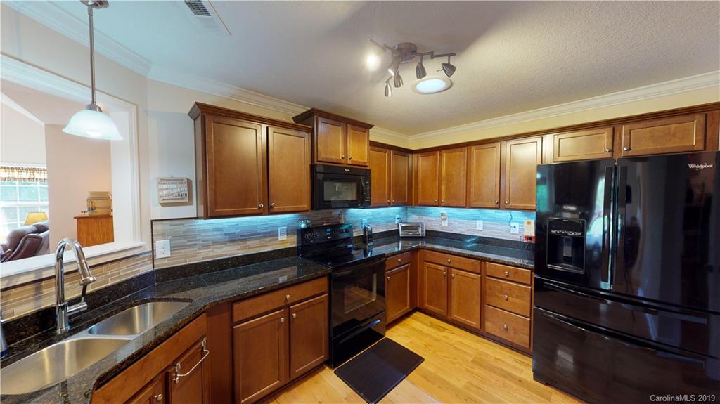 952 Tirzah Road York, SC 29745 - Photo 9 of 36 Gallery Image 9