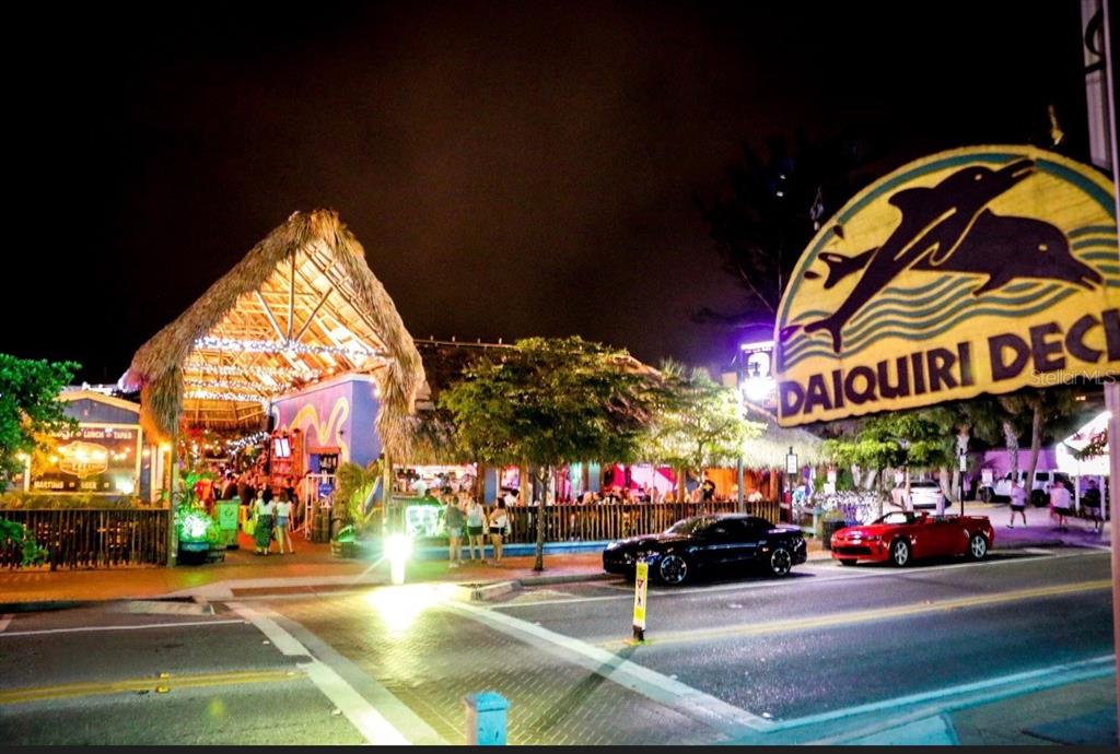 5830 Midnight Pass Road, Unit 94 Sarasota, FL 34242 - Photo 32 of 36