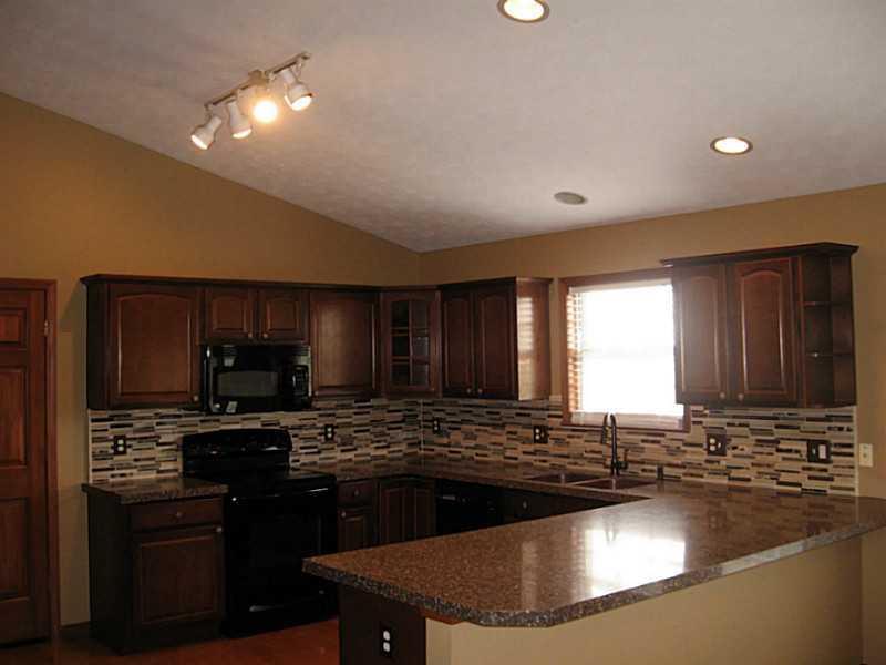 951 North Kuther Road Sidney, OH 45365 - Photo 4 of 23