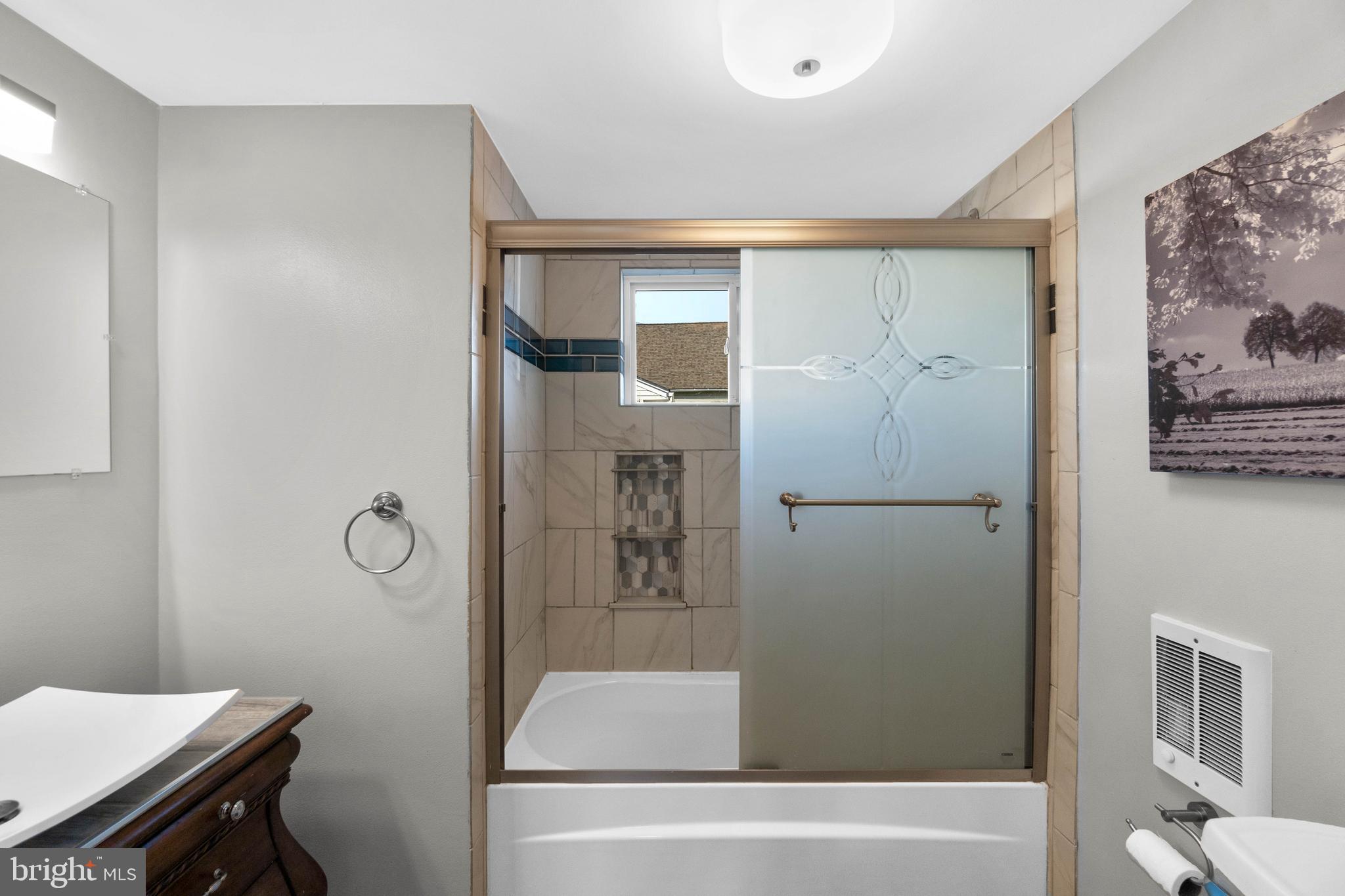 12520 Fingerboard Road Monrovia, MD 21770 - Photo 25 of 34 Full Bath
