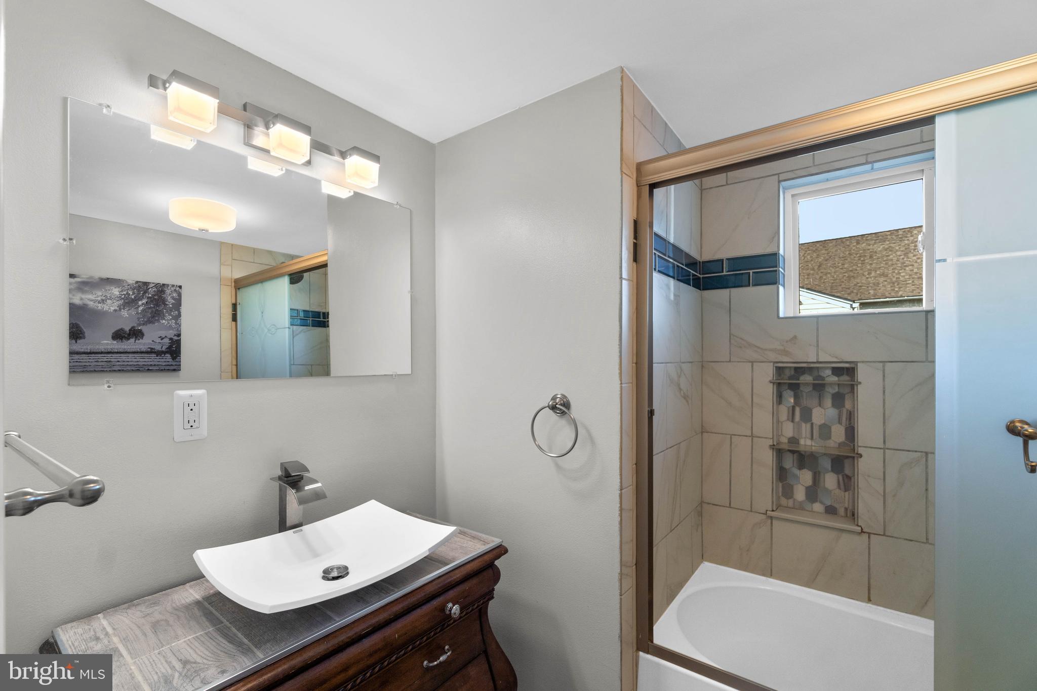 12520 Fingerboard Road Monrovia, MD 21770 - Photo 26 of 34 bathroom