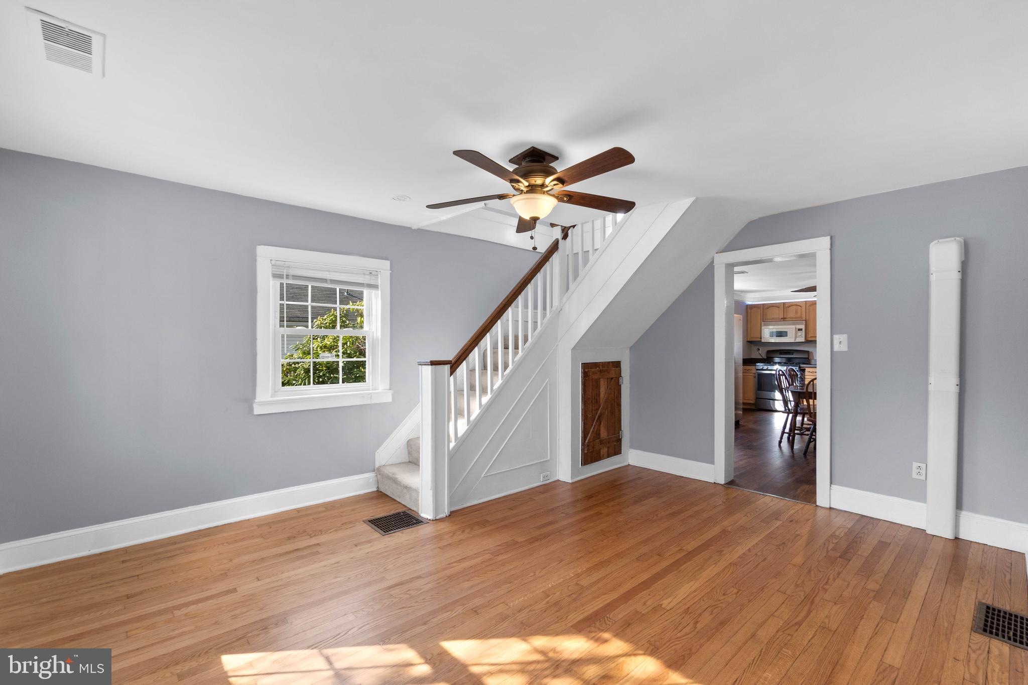 12520 Fingerboard Road Monrovia, MD 21770 - Photo 8 of 34 Dining Room