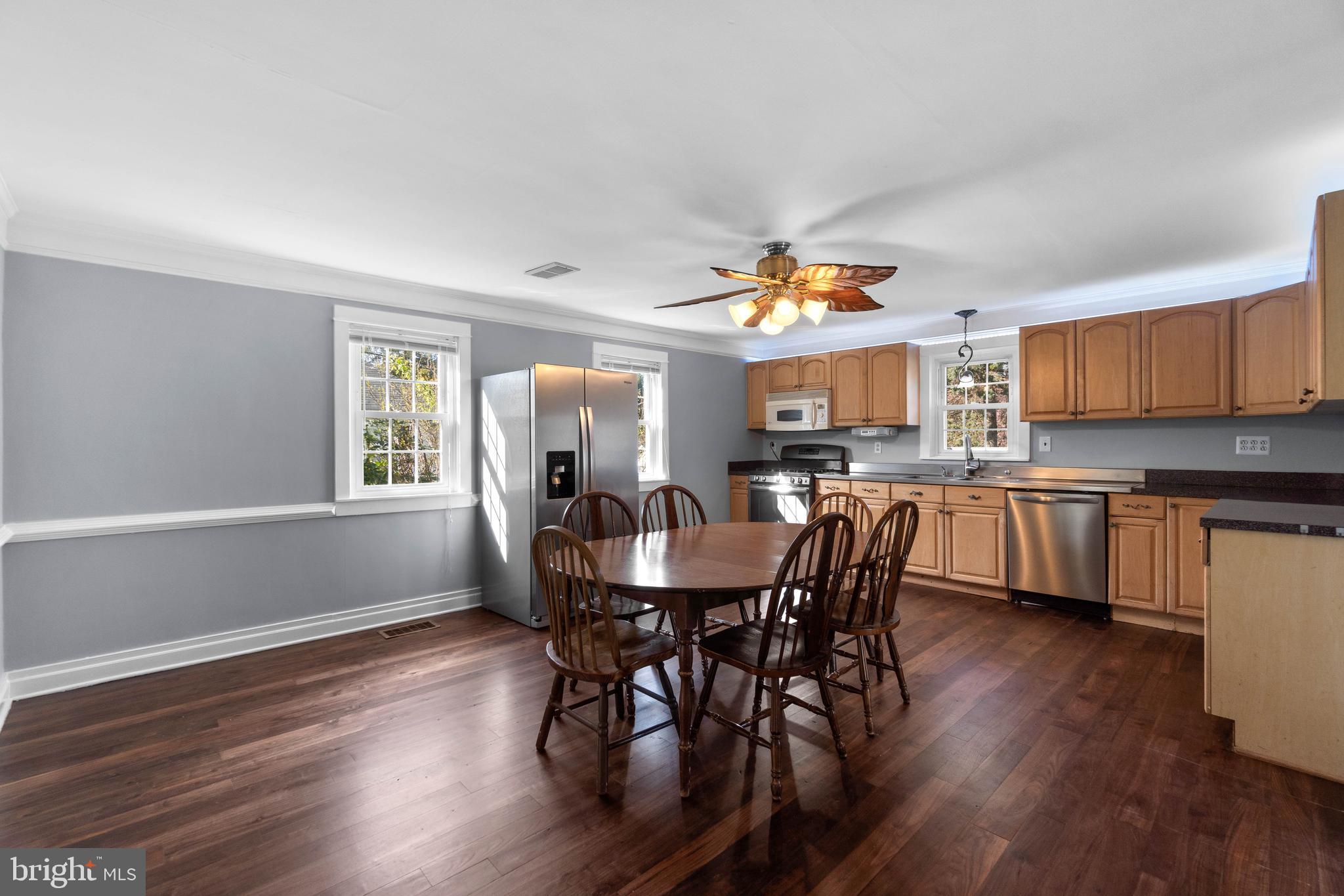 12520 Fingerboard Road Monrovia, MD 21770 - Photo 10 of 34 Dining Room