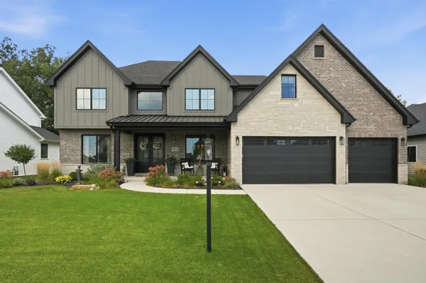 $1,150,000 | 9606 Fescue Drive, St. John, IN 46373
