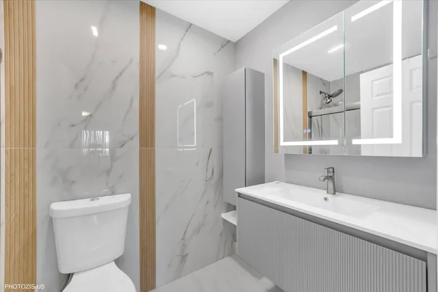 $275,000 | 1126 South New Wilke Road, Unit 307, Arlington Heights, IL 60005