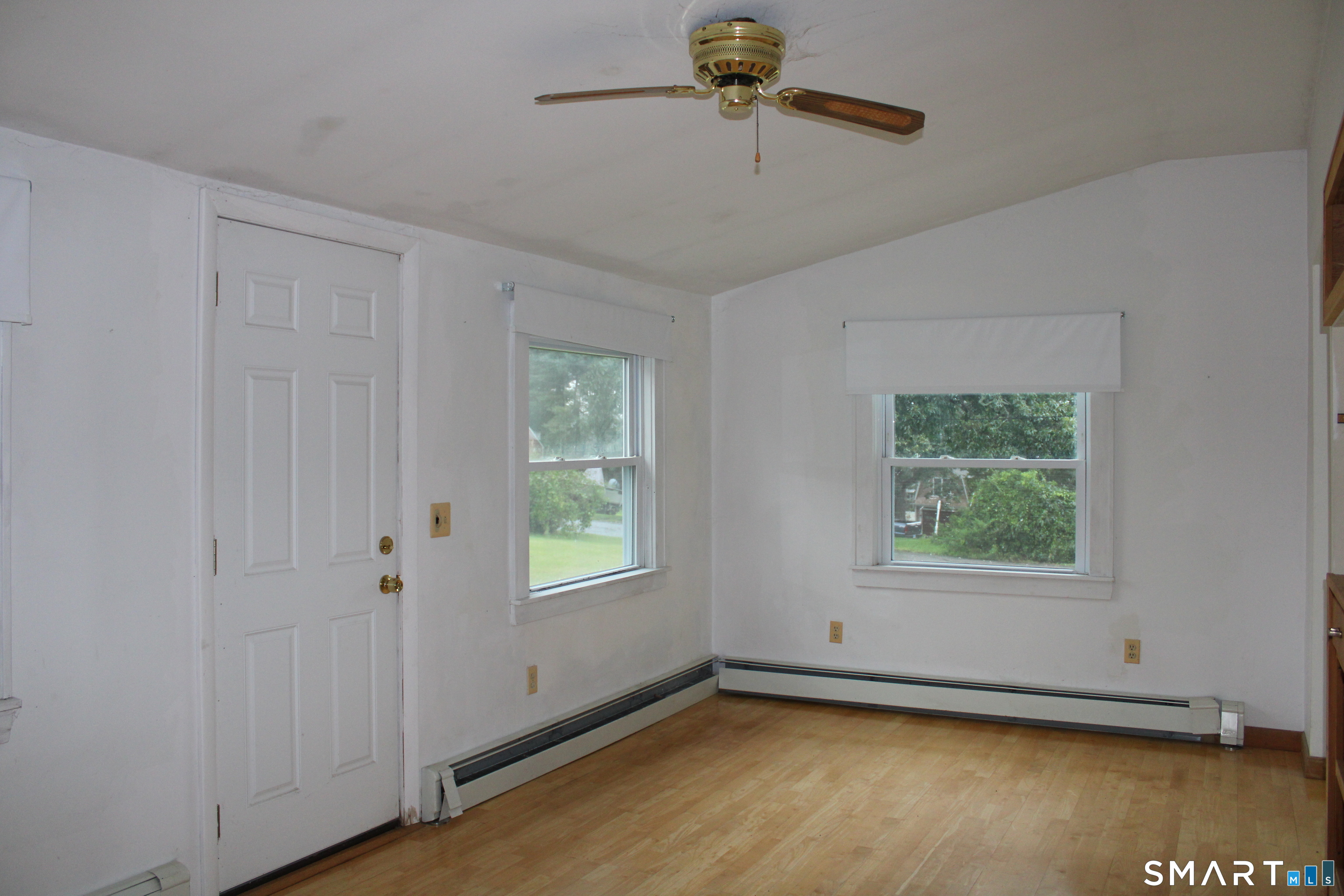 29 Drawbridge Road Preston, CT 06365 - Photo 4 of 23 Gallery Image 4