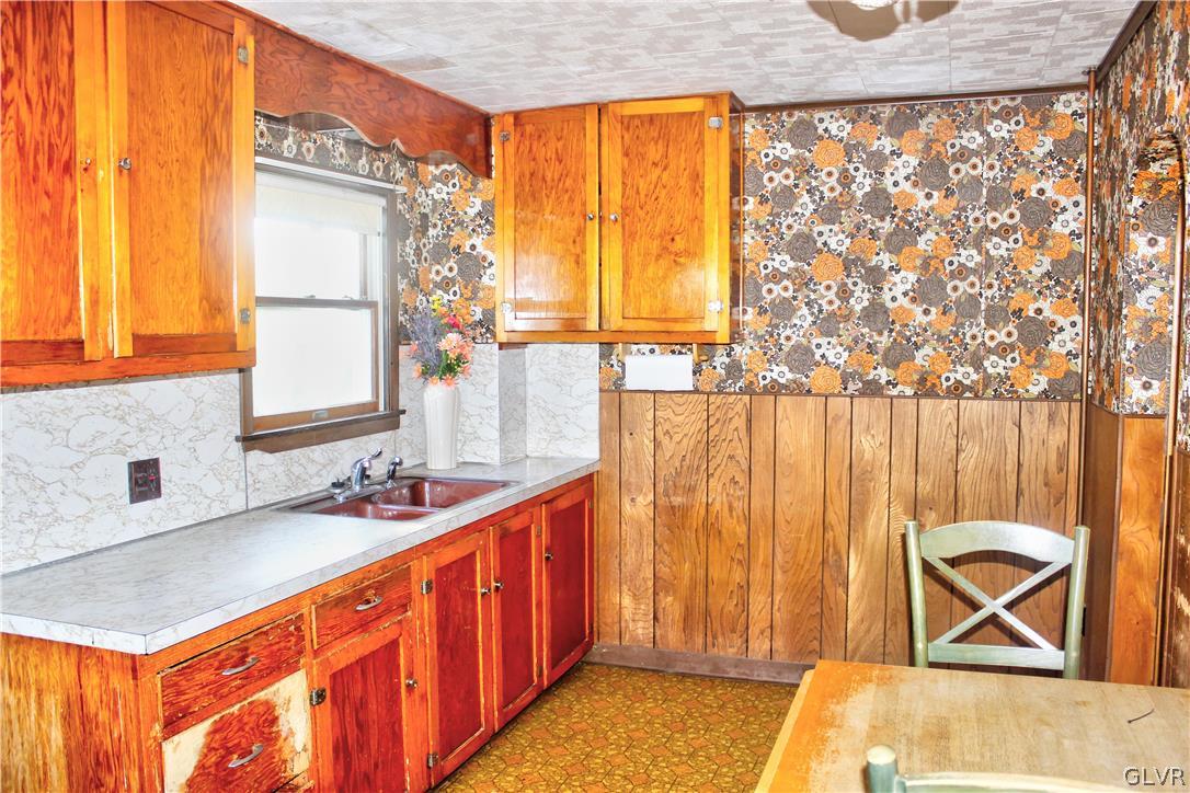 152 Franklin Road Lehighton, PA 18235 - Photo 8 of 28 Gallery Image 8