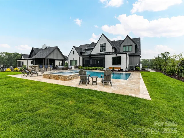 $2,490,000 | 406 Sugar Maple Lane, Weddington, NC 28104