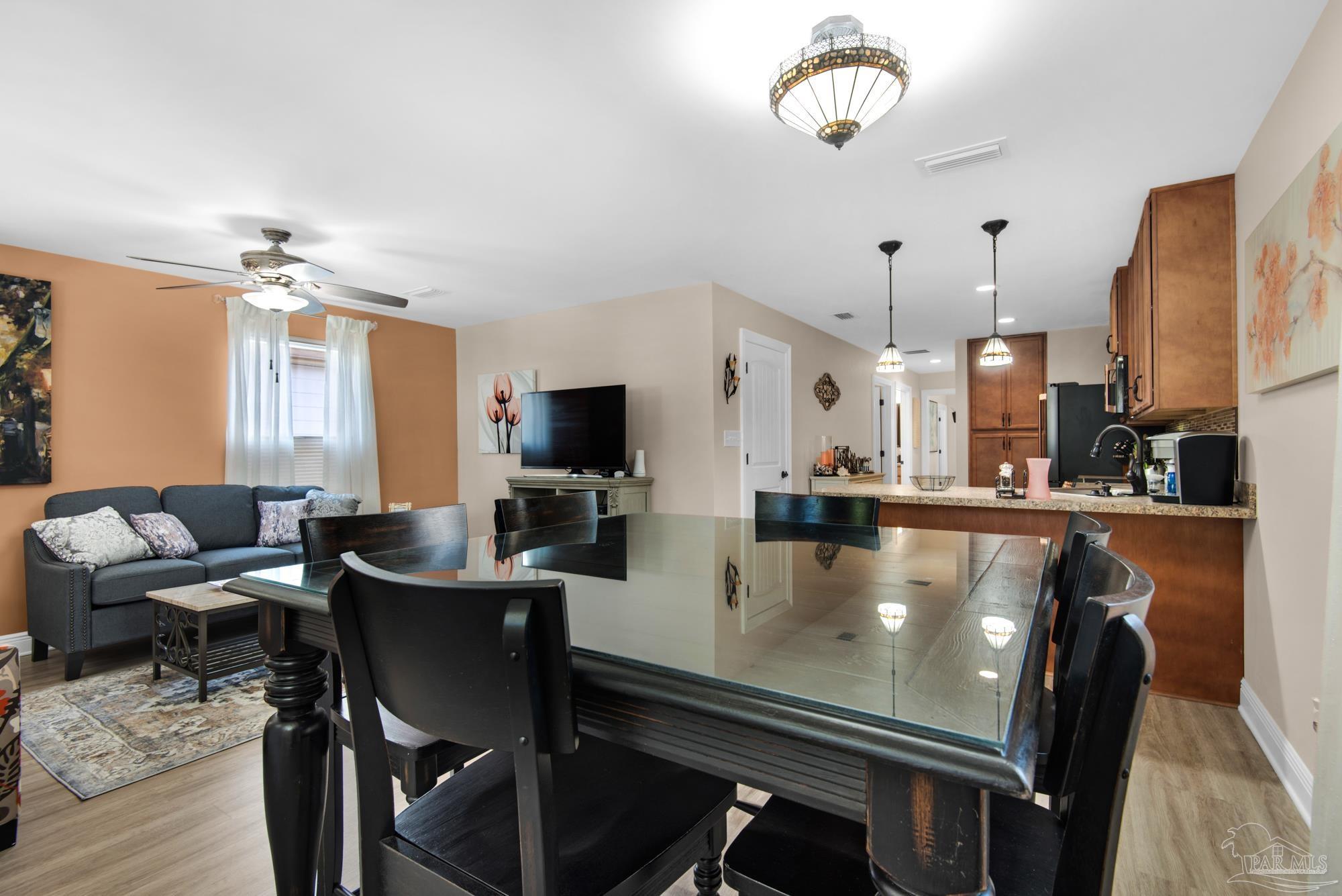 323 North Reus Street Pensacola, FL 32501 - Photo 13 of 32