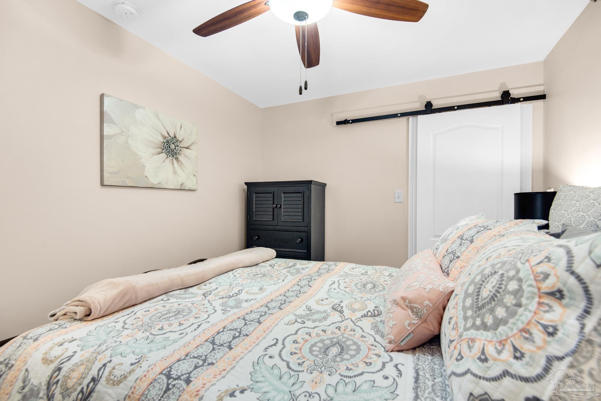 323 North Reus Street Pensacola, FL 32501 - Photo 25 of 32