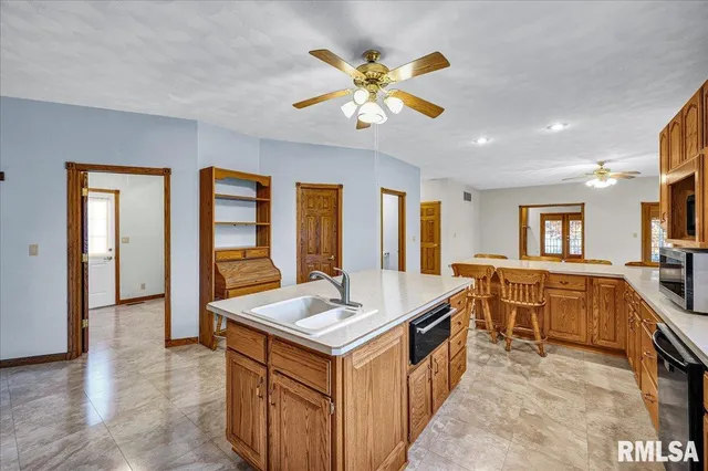 $599,900 | 20915 North Blue Ridge Road, Chillicothe, IL 61523