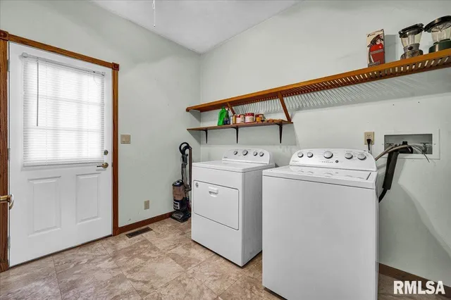 $599,900 | 20915 North Blue Ridge Road, Chillicothe, IL 61523