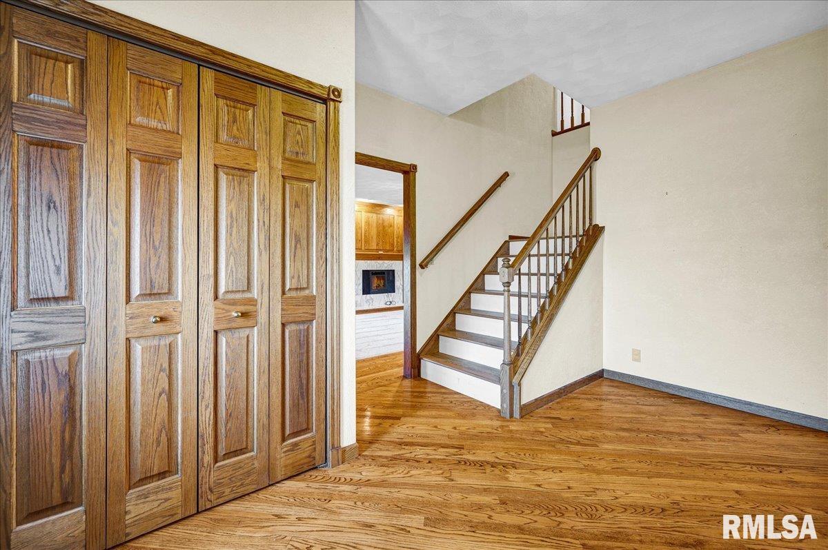 20915 North Blue Ridge Road Chillicothe, IL 61523 - Photo 2 of 70