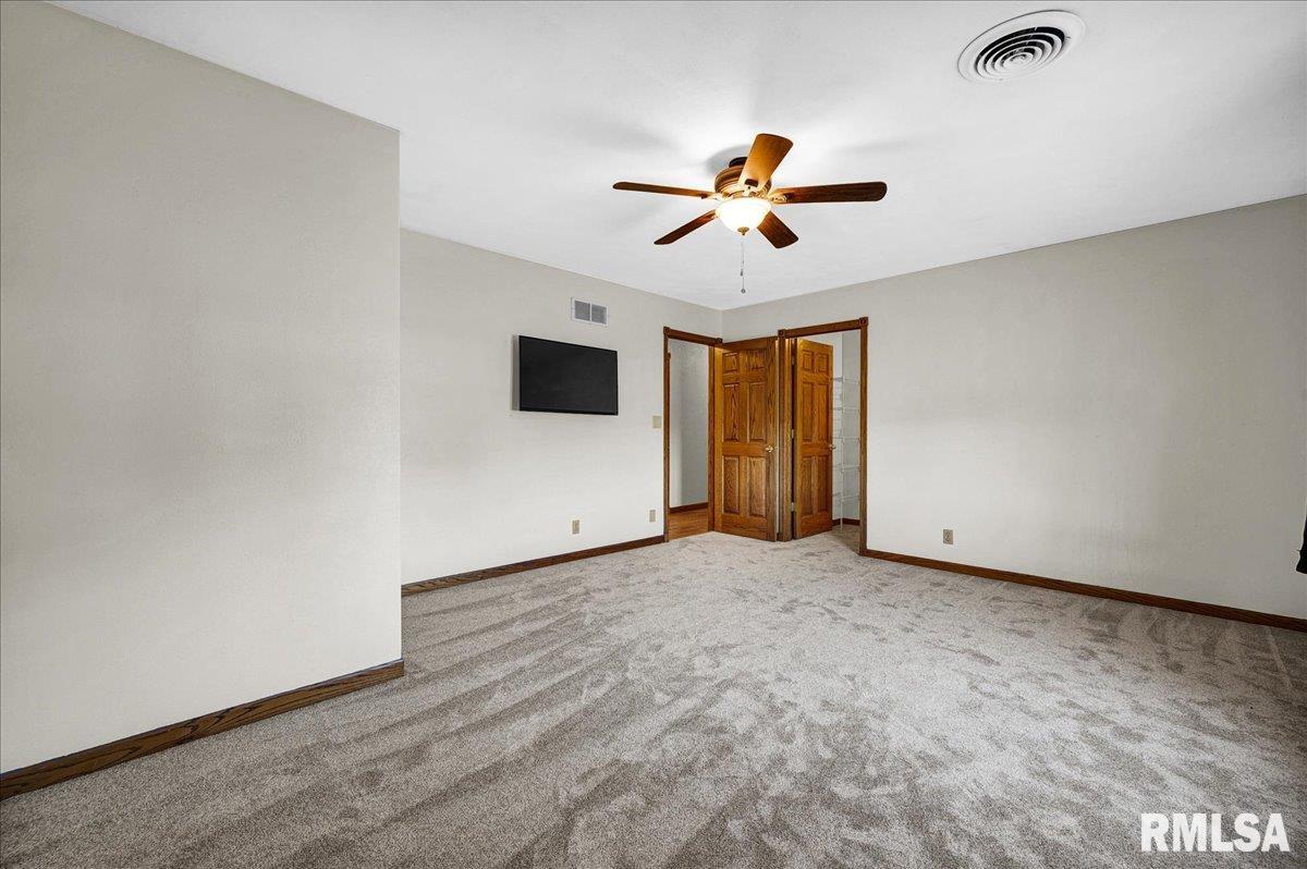 20915 North Blue Ridge Road Chillicothe, IL 61523 - Photo 23 of 70