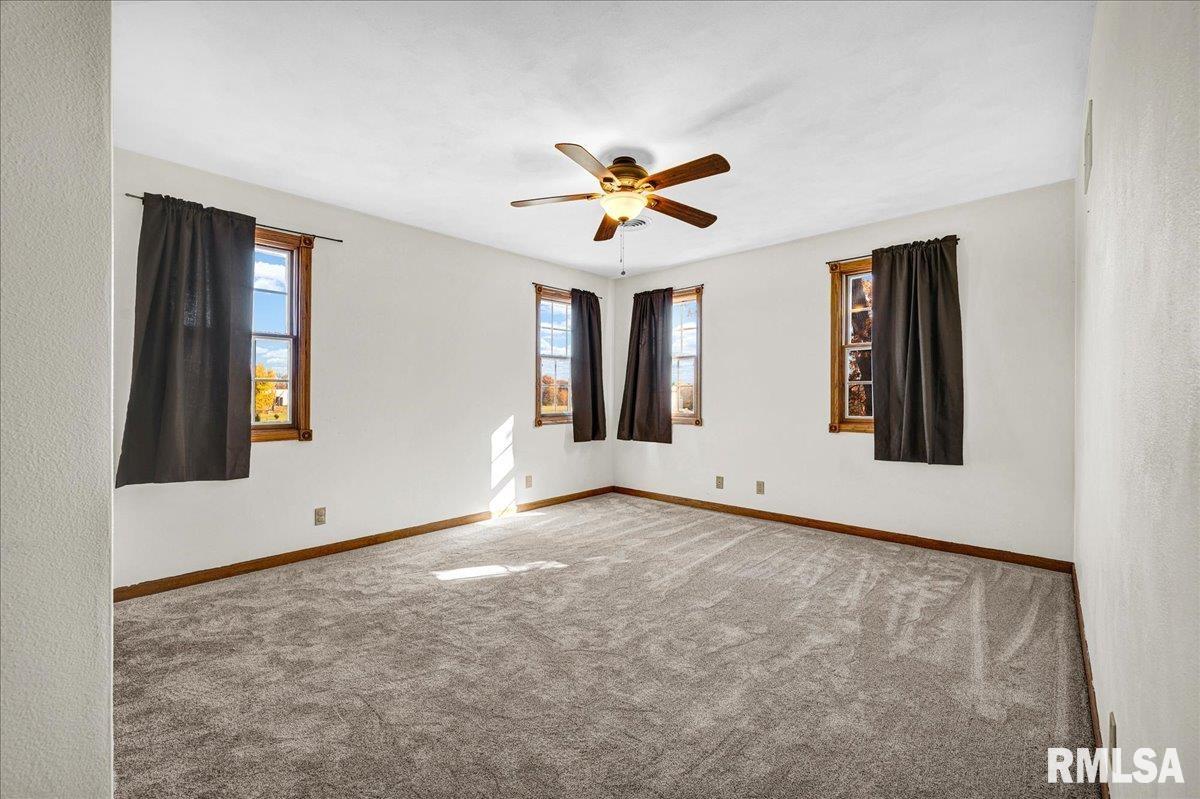 20915 North Blue Ridge Road Chillicothe, IL 61523 - Photo 24 of 70