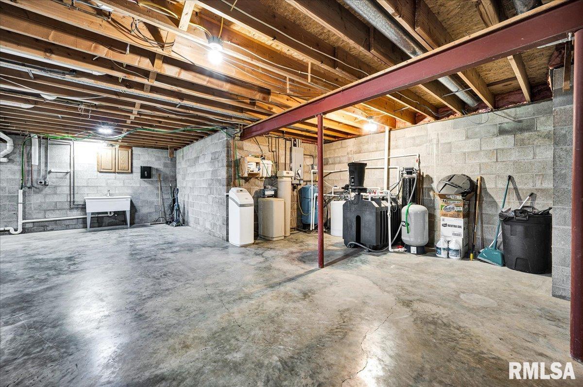 20915 North Blue Ridge Road Chillicothe, IL 61523 - Photo 30 of 70