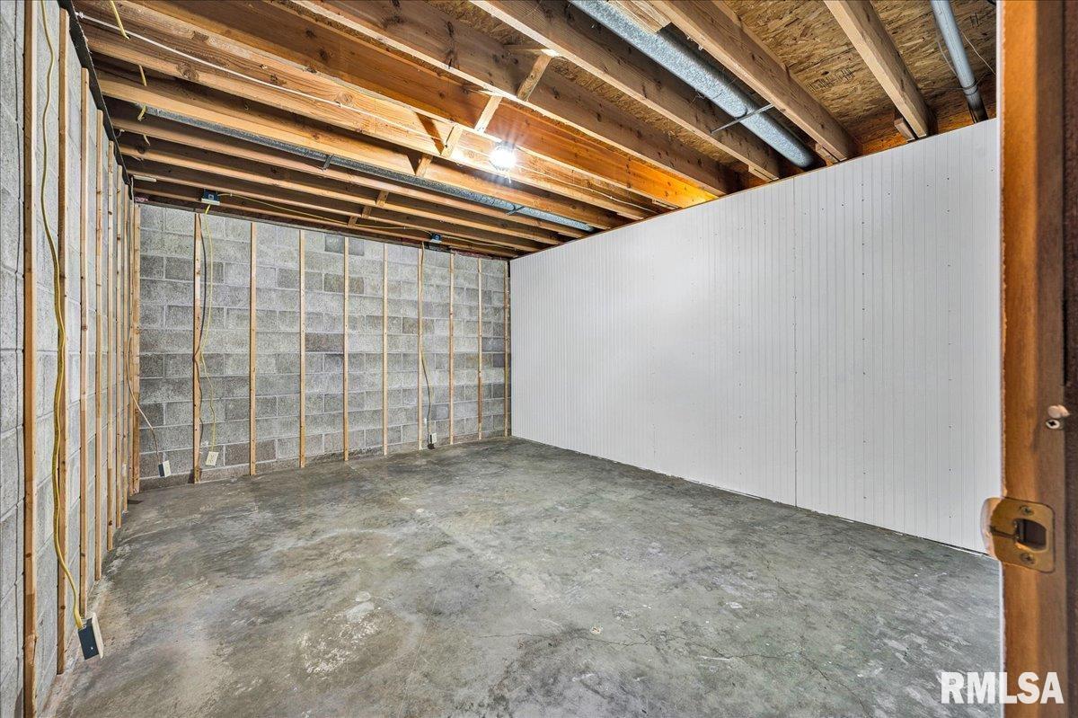 20915 North Blue Ridge Road Chillicothe, IL 61523 - Photo 33 of 70