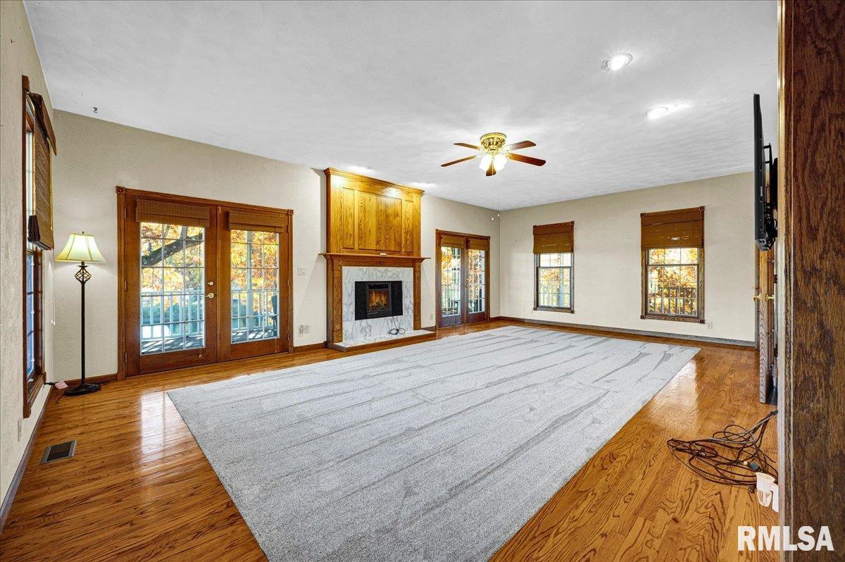 20915 North Blue Ridge Road Chillicothe, IL 61523 - Photo 4 of 70