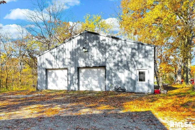 $599,900 | 20915 North Blue Ridge Road, Chillicothe, IL 61523