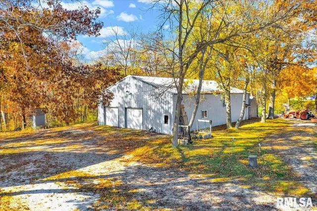 $599,900 | 20915 North Blue Ridge Road, Chillicothe, IL 61523