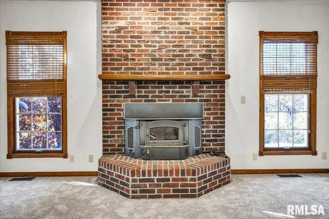 $599,900 | 20915 North Blue Ridge Road, Chillicothe, IL 61523