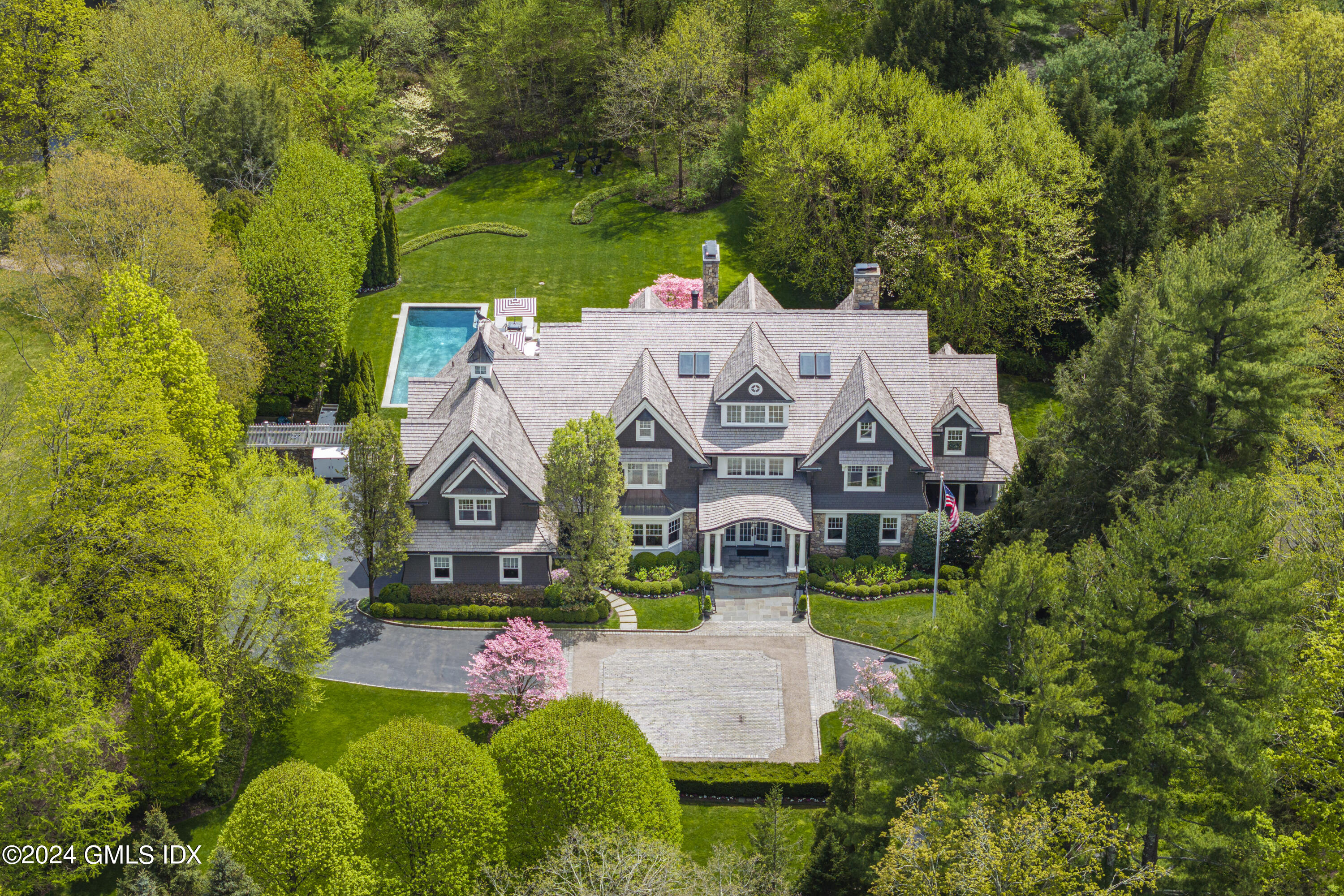 74 Lower Cross Road Greenwich, CT 06831 - Photo 1 of 1 DJI_20240503133037_0568_D_KPN