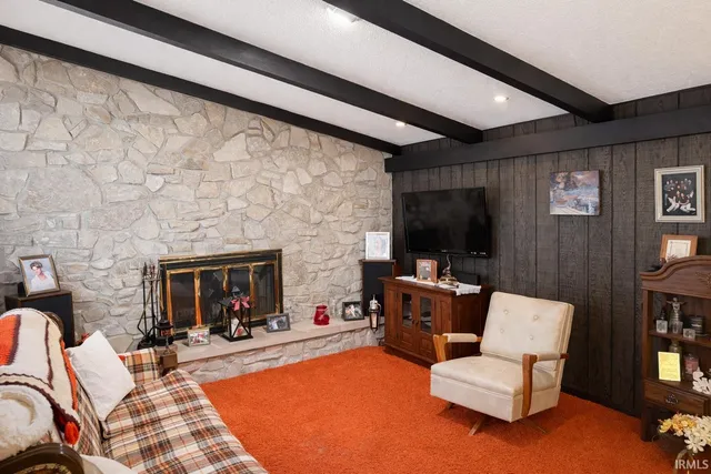 $335,000 | 6828 South 600th Street East, Walton, IN 46994