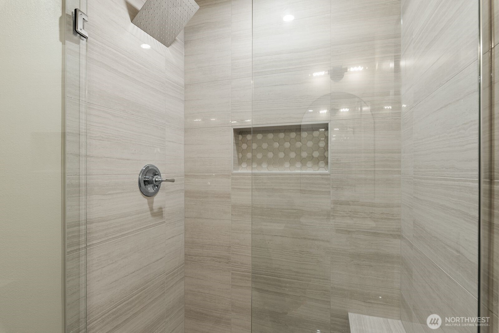 2425 Northwest Blue Ridge Drive Seattle, WA 98177 - Photo 15 of 27