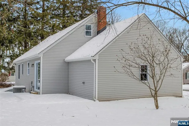 $479,900 | 116 West Sunset Boulevard, Newton, NJ 07860