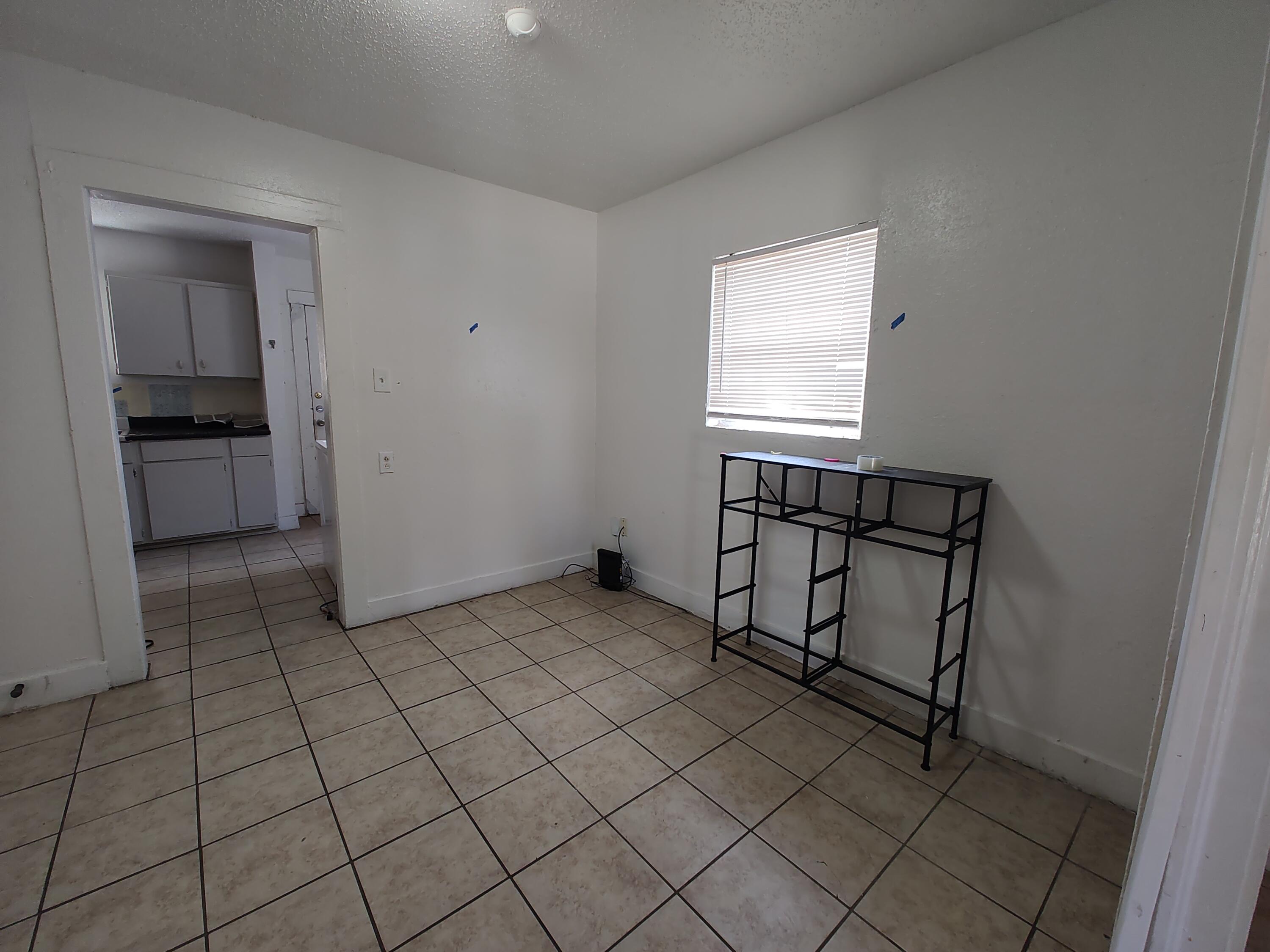 1803 49th Street Lubbock, TX 79412 - Photo 5 of 12 a view of a livingroom with furniture