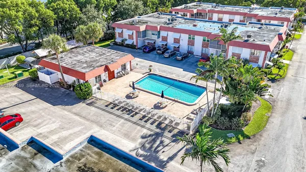 $130,000 | 3550 Northwest 8th Avenue, Unit 409, Pompano Beach, FL 33064